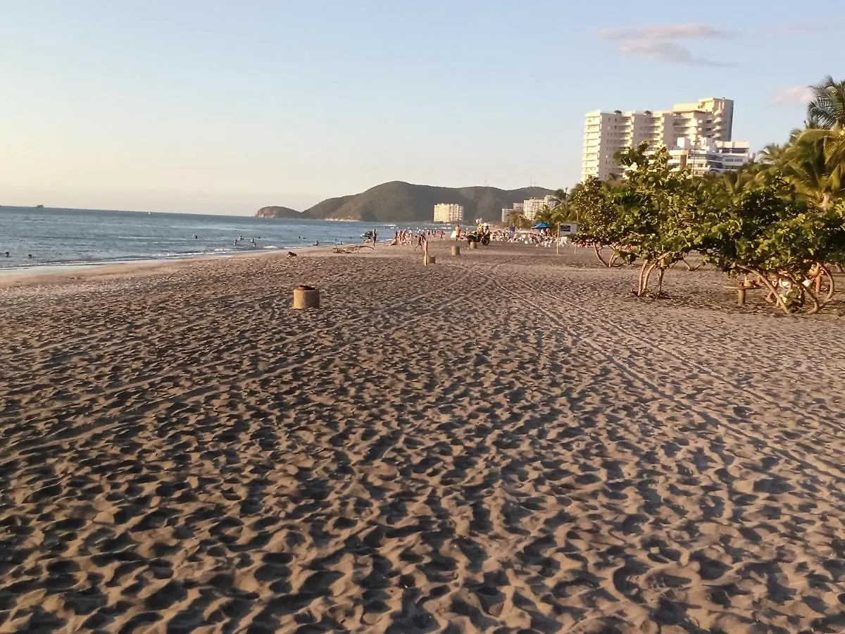 Apartamento De Lujo Nuevo En Sector De Bello Horizonte Santa Marta  0*, Santa Marta (Magdalena)